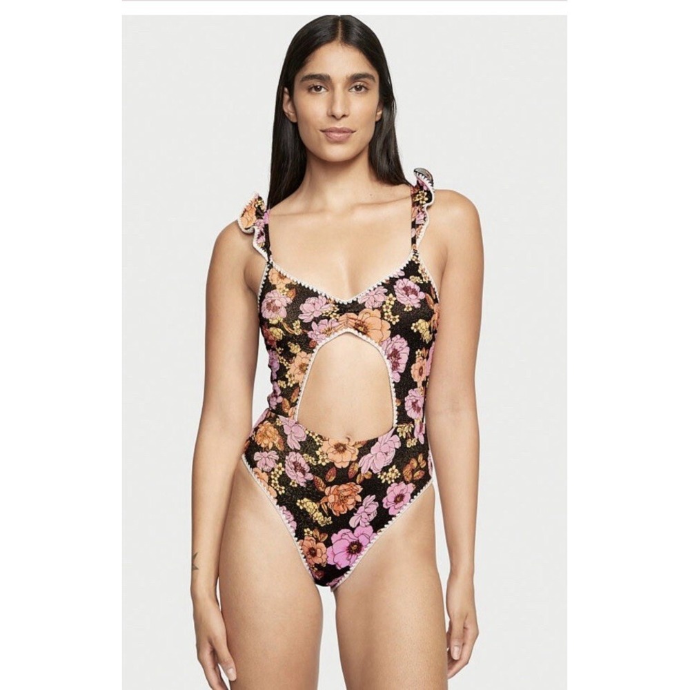 Victorias Secret Floral Ruffle One Piece Front Cut Out Crochet Trim Sz Lg